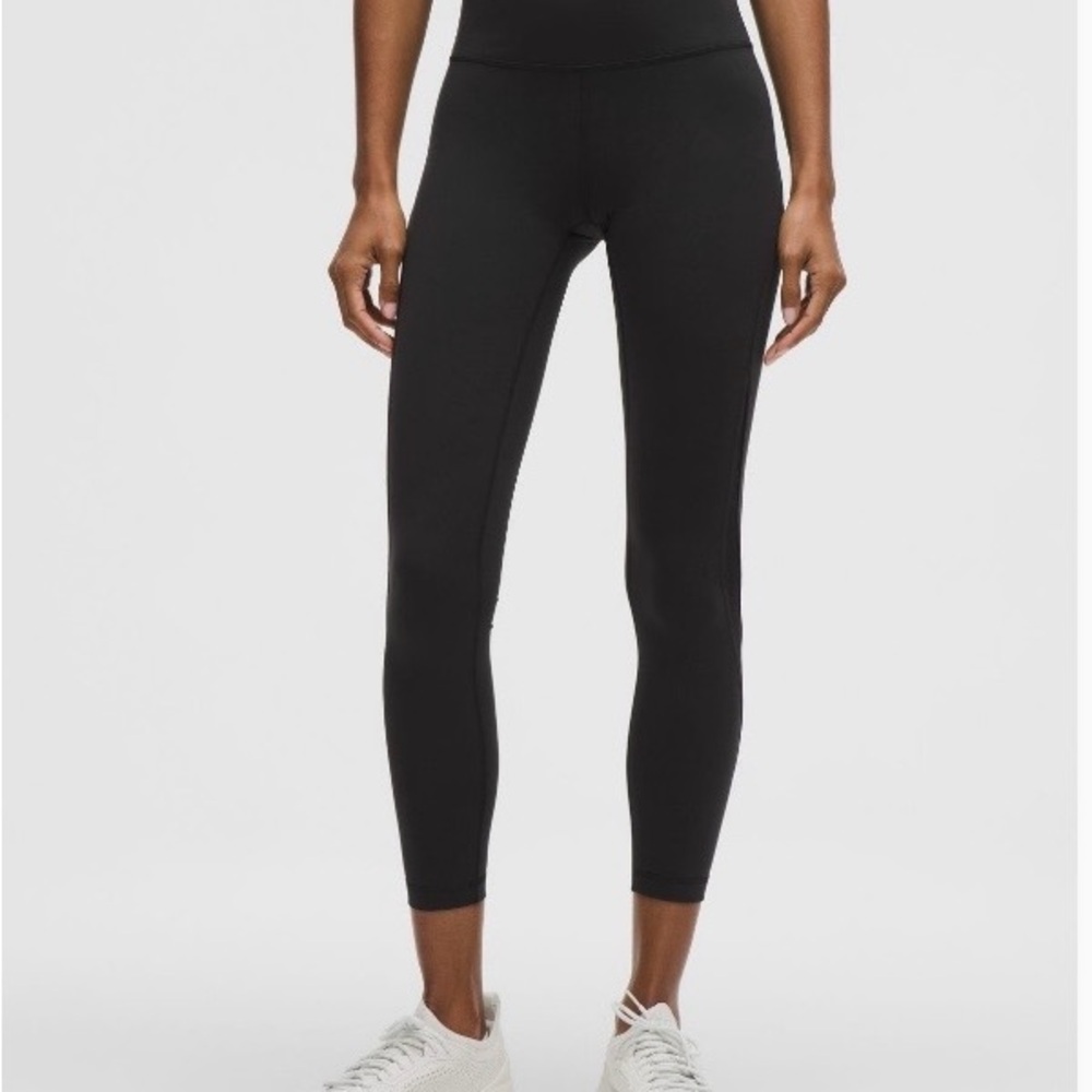 NWOT Lululemon Wunder Train Mesh Panel High-Rise Tight 25" True Navy Size 6
